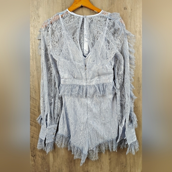 Alice McCall NWOT Love My Way Lace Romper in Pebble Blue size 2 - Picture 12 of 16
